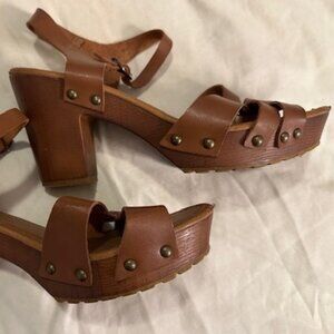 Soda CHIVAS Studded Wedge Sandals - Bold Buckle & Ankle Strap 10M